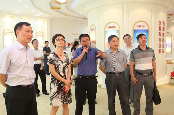 馬鞍山市政府副秘書長徐道才一行來尊龍凱時調研黨建工作