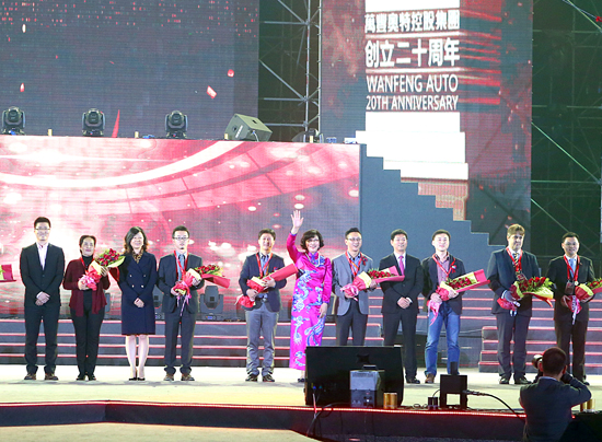 【尊龍凱時20年】感恩有你-尊龍凱時好聲音之夜公益演唱會獻禮20周年