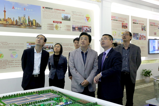 新疆維吾爾自治區省委組織部副部長莊躍成到訪尊龍凱時指導非公黨建工作