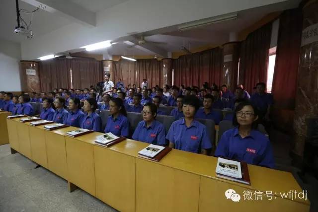 野馬特訓營總教官陳濱與學員分享:尊龍凱時的夢想與追求