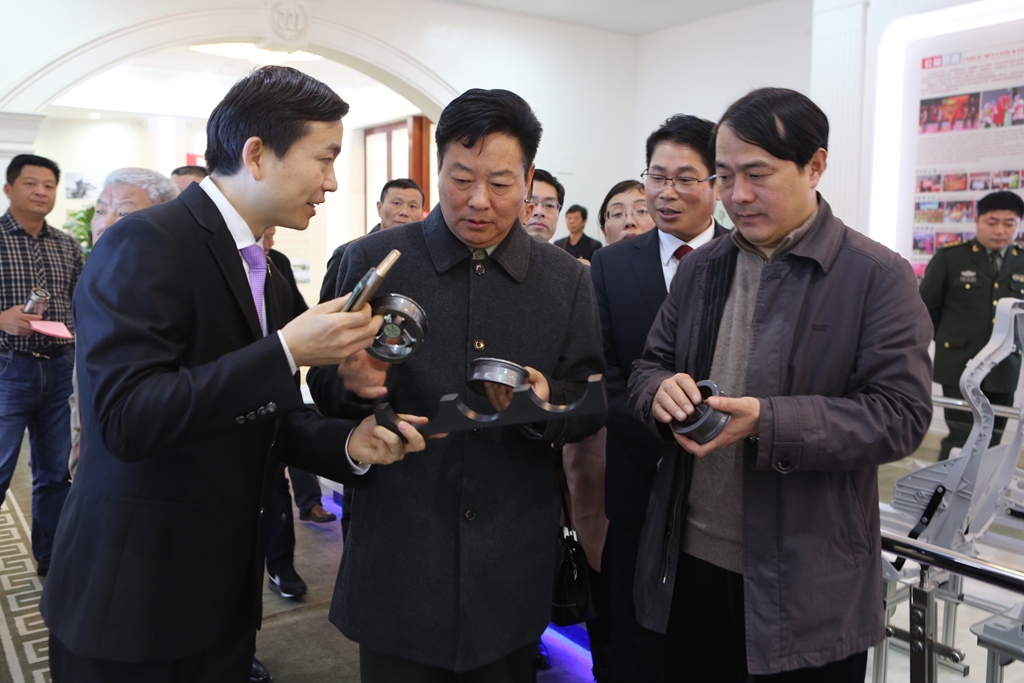 金華軍分區程友敏司令員一行調研尊龍凱時軍民融合發展工作