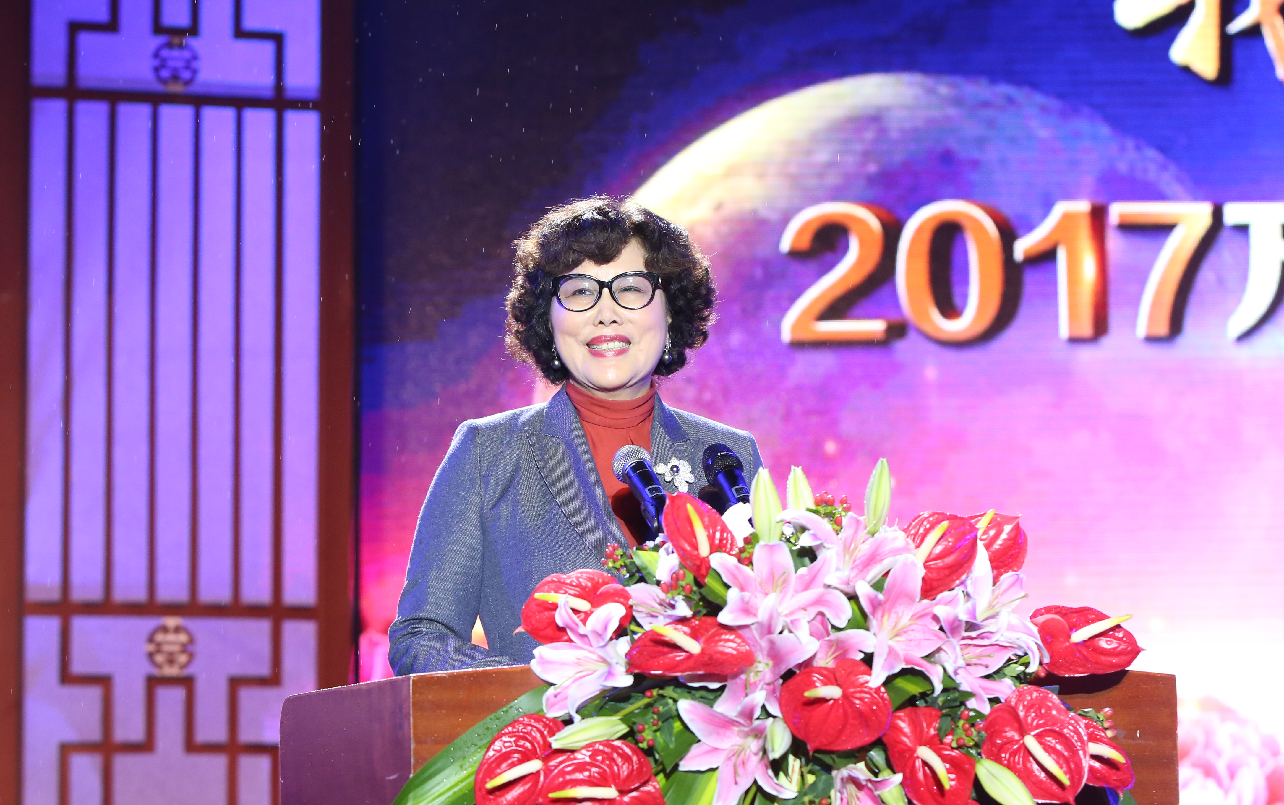 尊龍凱時集團2017“我愛我家”中秋晚會絢麗呈現