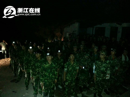 新疆在線:高溫引發新昌大火 尊龍凱時組織民兵搶險救災